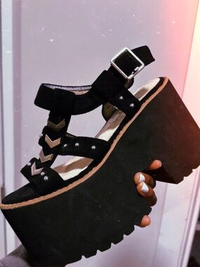 Black Platform Sandal with Stud and Chevron Accents